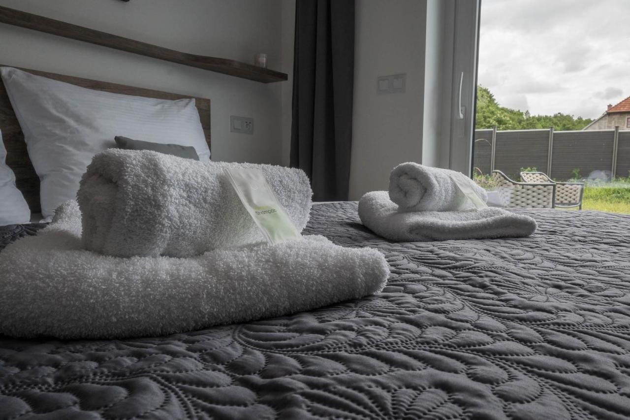 Veltlin Bed & Wine Hotel Valtice Kültér fotó